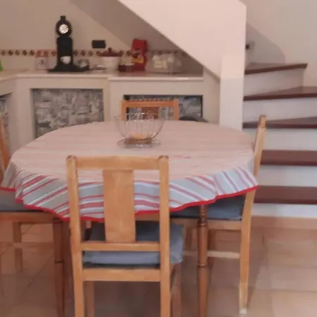 Maison Proche De La Frontiere Et De Menton *