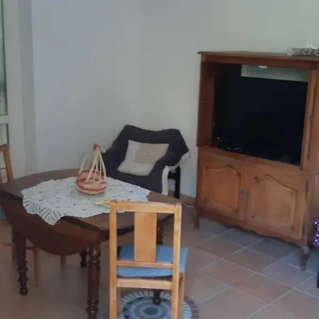 Semesterbostad Maison Proche De La Frontiere Et De Menton